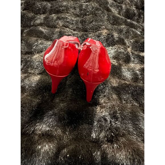 VINTAGE GIANNI BINI RED PATENT LEATHER OPEN TOE STILETTO HEEL SIZE 8 shoes - Picture 3 of 4